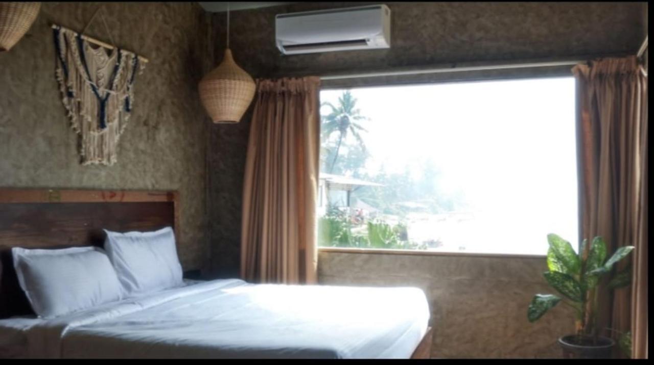Ukiyo Beach Resort 曼德姆 外观 照片