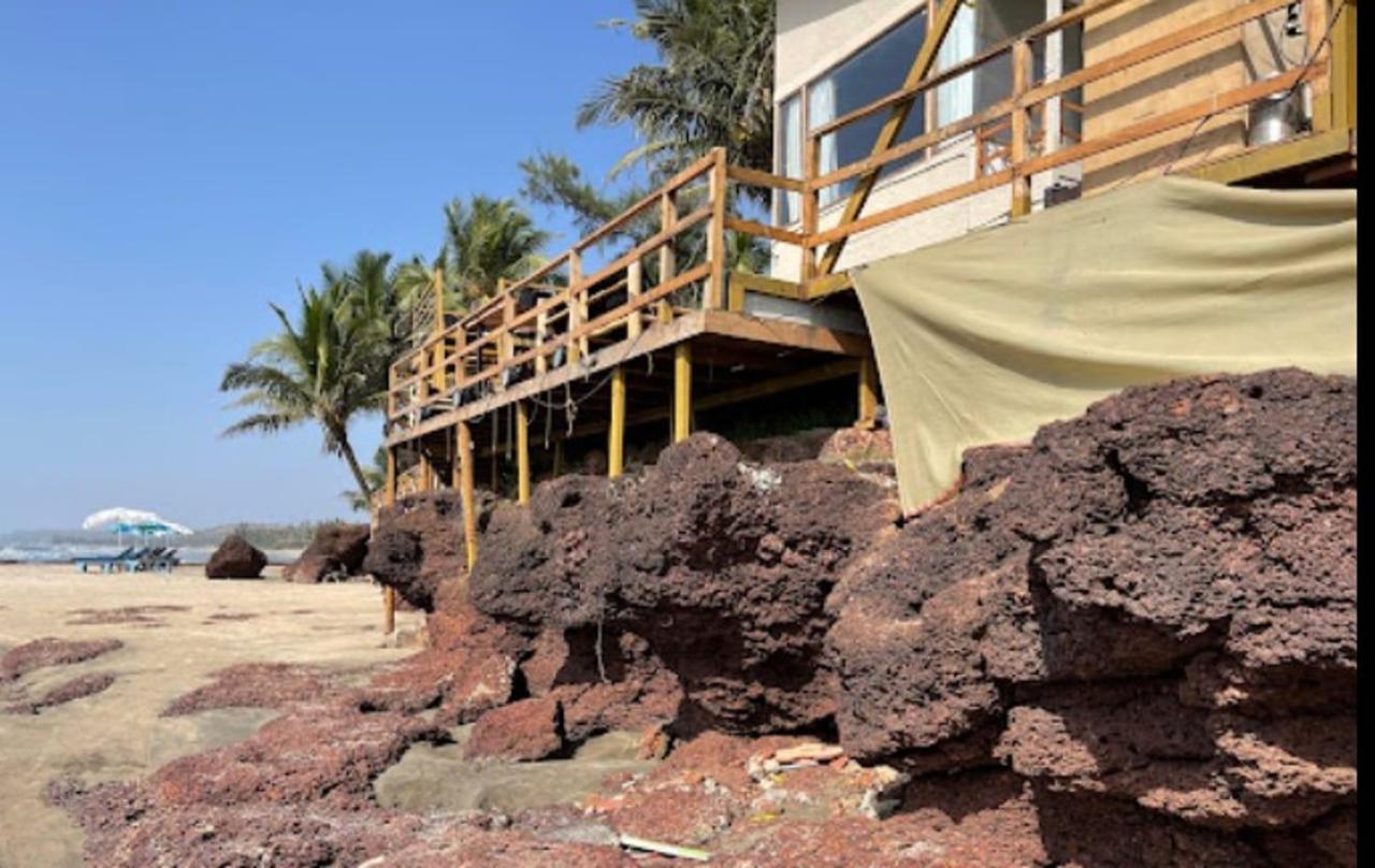 Ukiyo Beach Resort 曼德姆 外观 照片