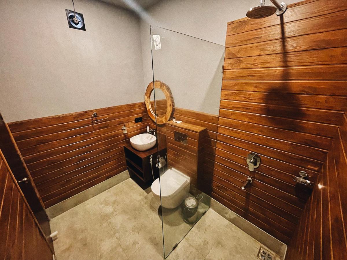 Ukiyo Beach Resort 曼德姆 外观 照片